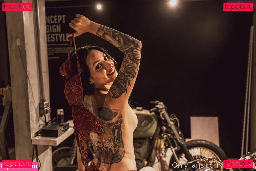 Ivy Denali Onlyfans Photo Gallery 