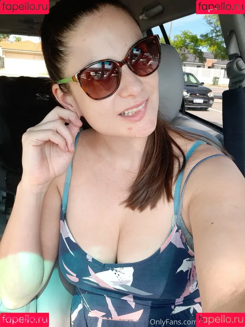 aussielilyfox Onlyfans Photo Gallery 