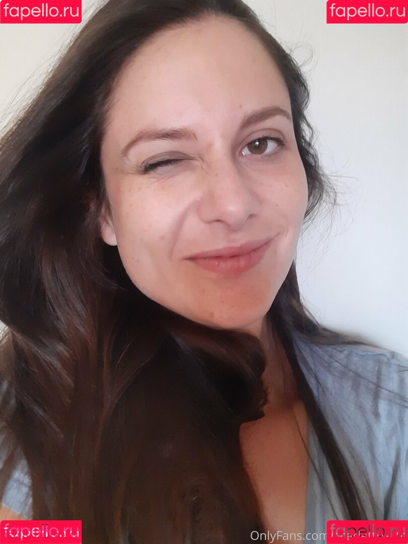 aussielilyfox Onlyfans Photo Gallery 