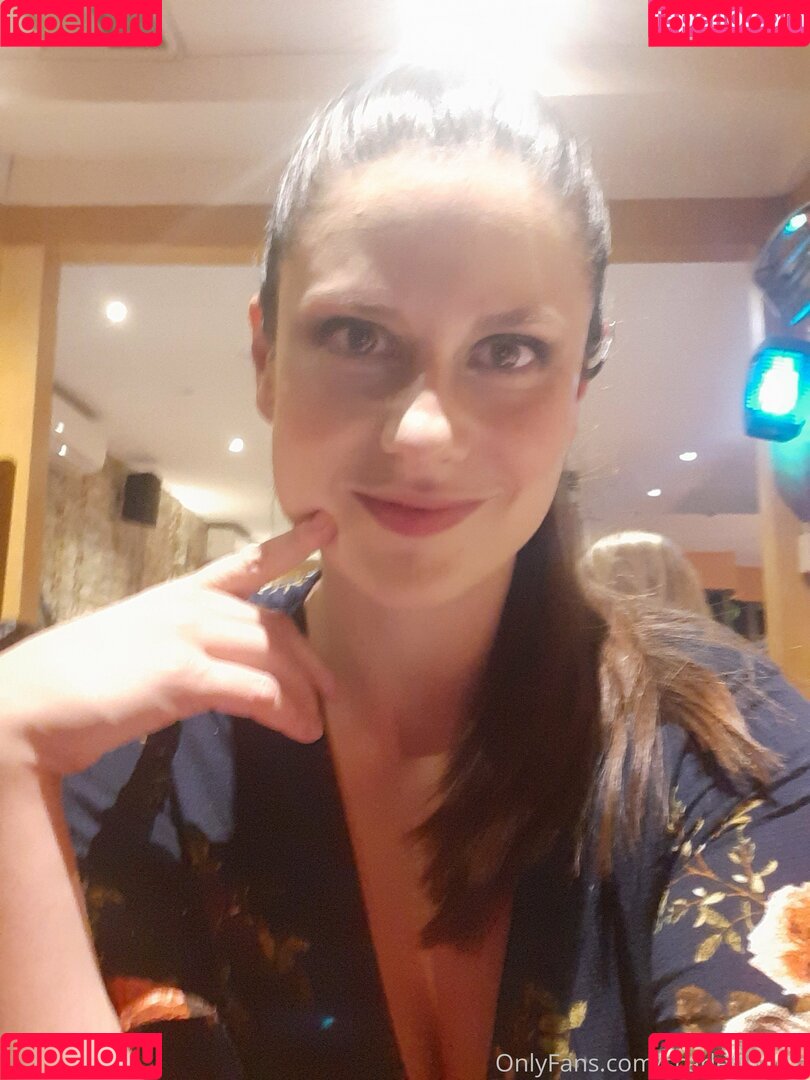 aussielilyfox Onlyfans Photo Gallery 