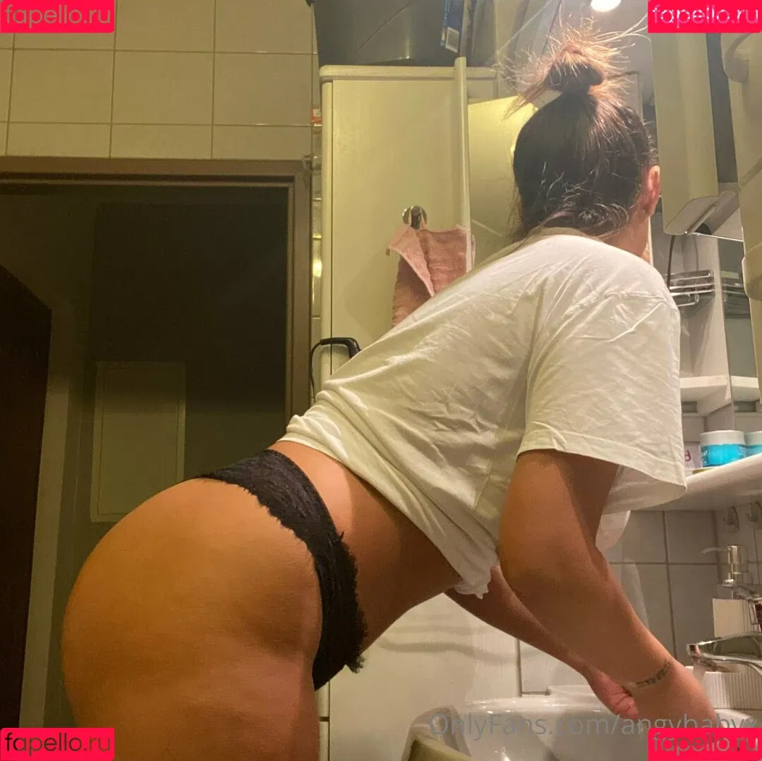 angybabyx Onlyfans Photo Gallery 