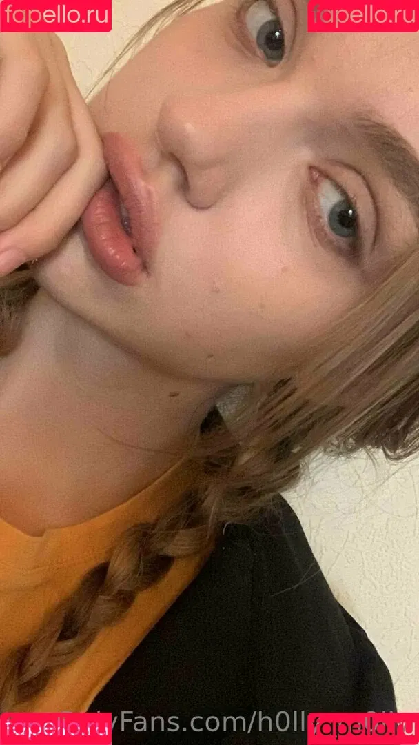 h0lly_m0lly Onlyfans Photo Gallery 