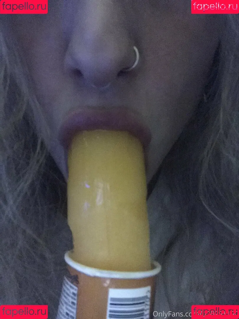 hornycavegirl Onlyfans Photo Gallery 