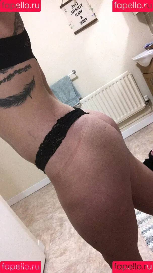 hornycavegirl Onlyfans Photo Gallery 