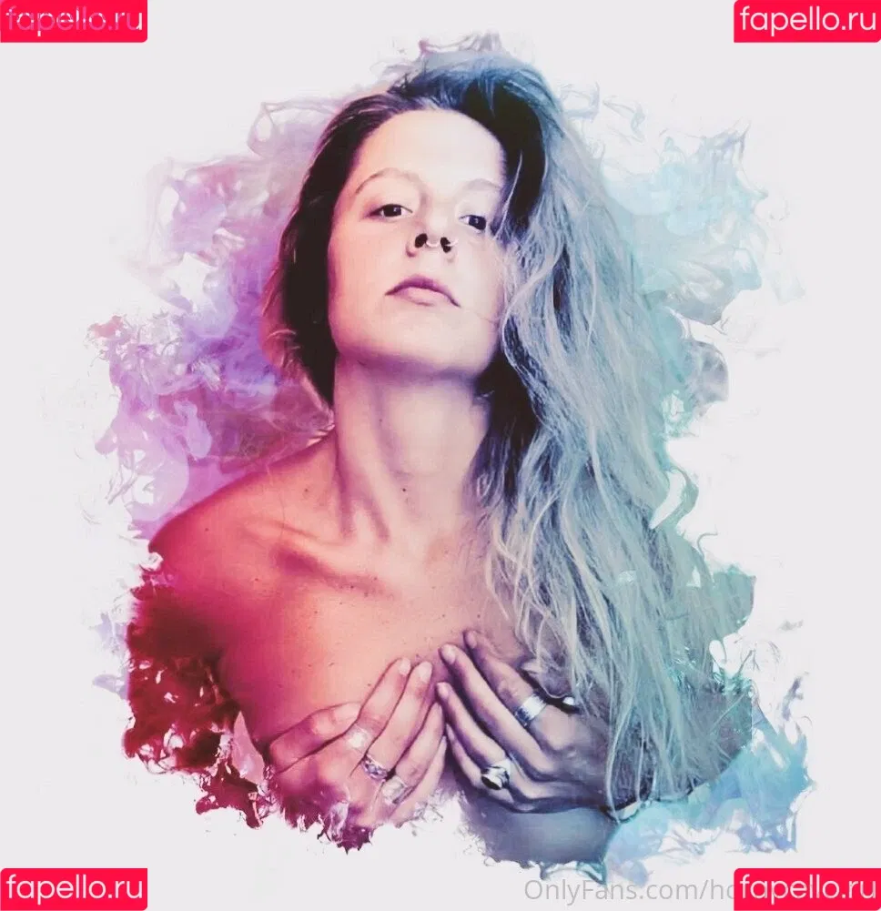 hornycavegirl Onlyfans Photo Gallery 