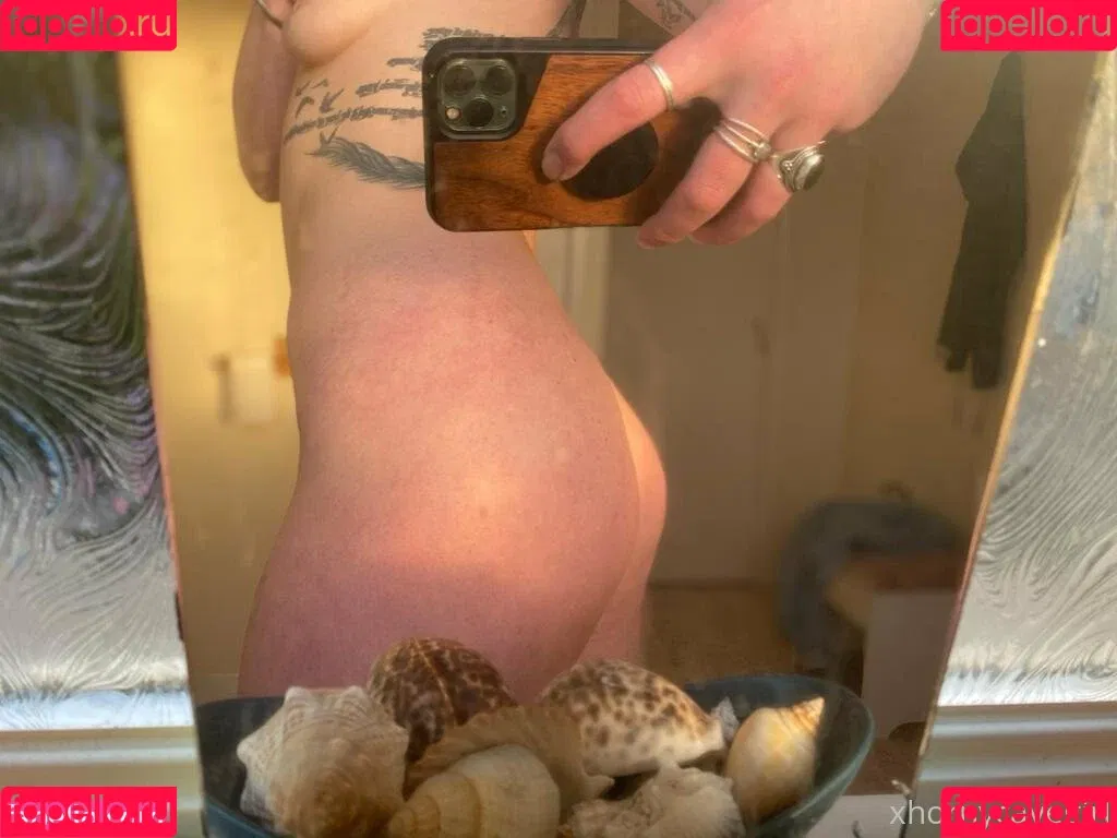 hornycavegirl Onlyfans Photo Gallery 