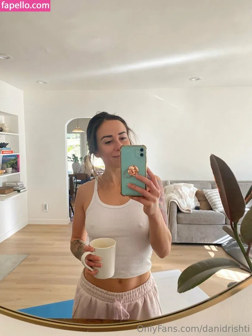 danidrishti Onlyfans Photo Gallery 