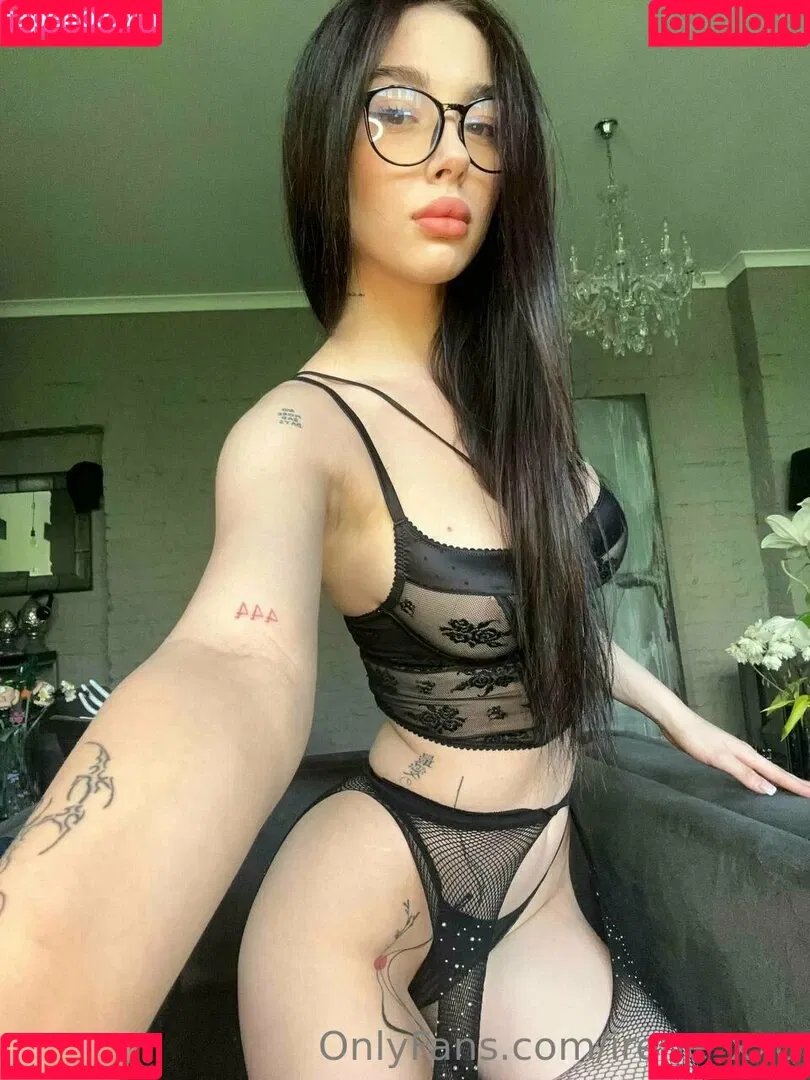 irene_xxo Onlyfans Photo Gallery 