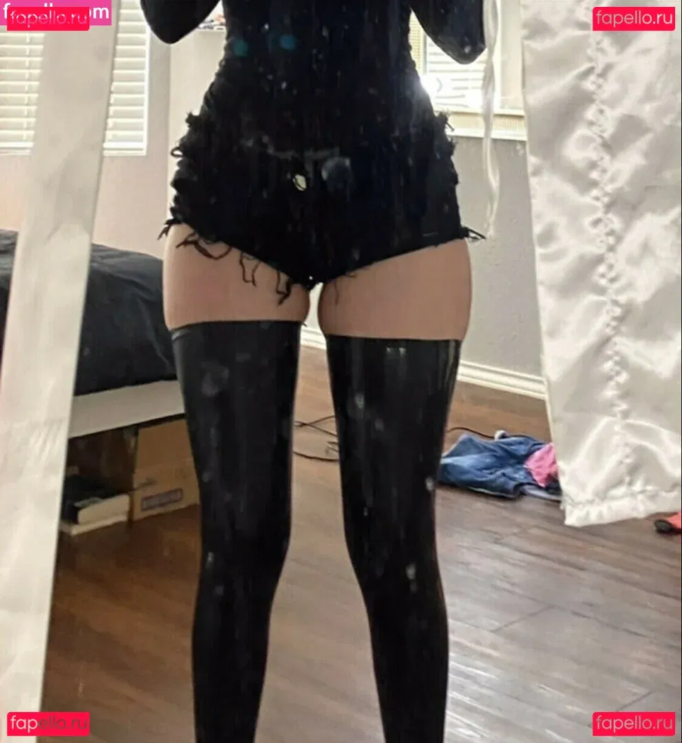 ItsNotDatSrs Onlyfans Photo Gallery 