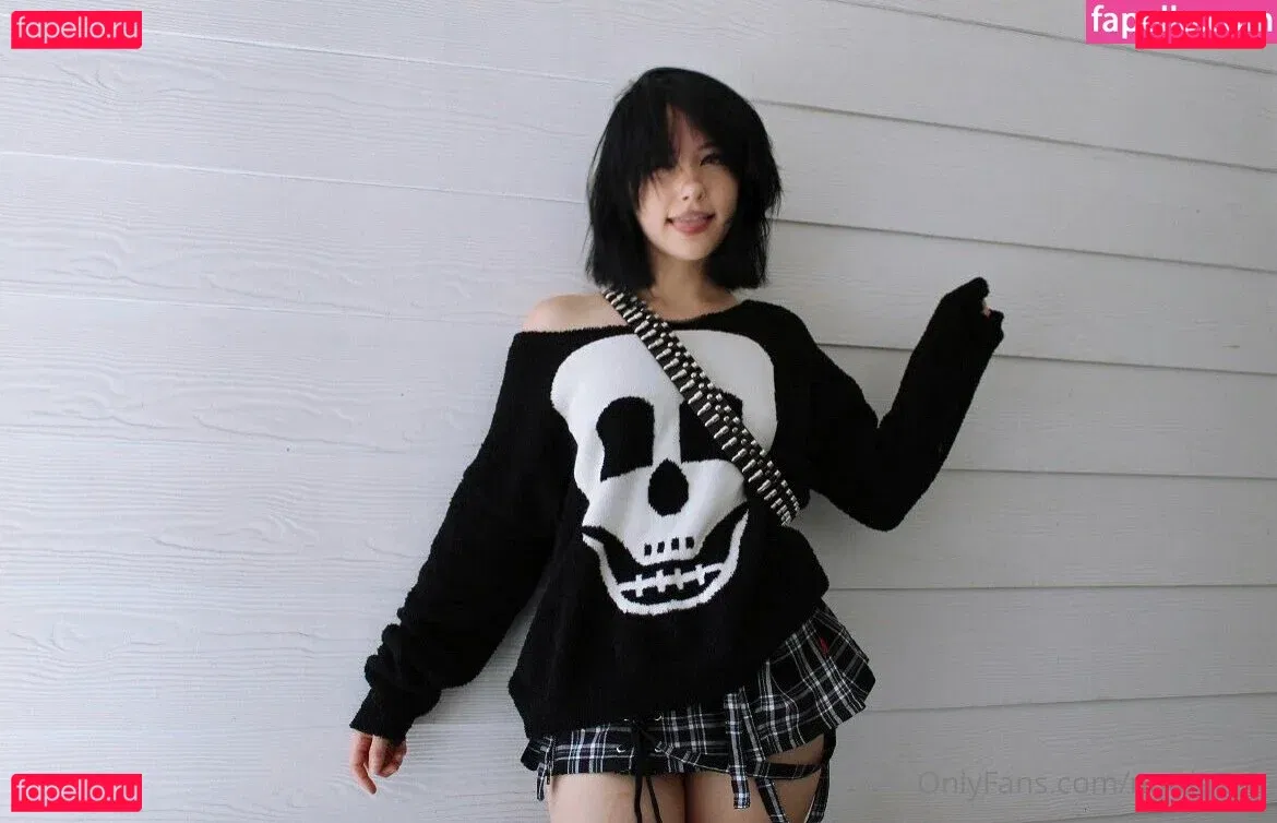 ItsNotDatSrs Onlyfans Photo Gallery 