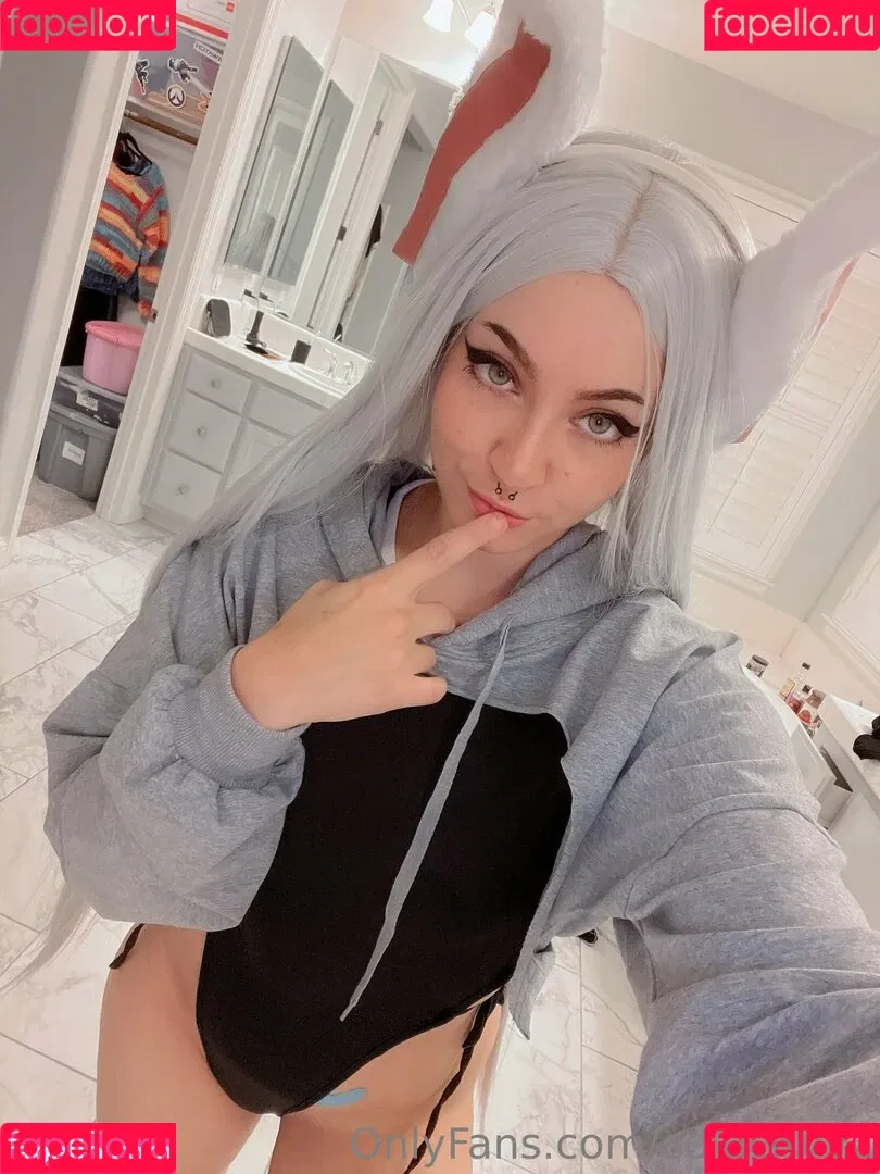 colechyv2 Onlyfans Photo Gallery 