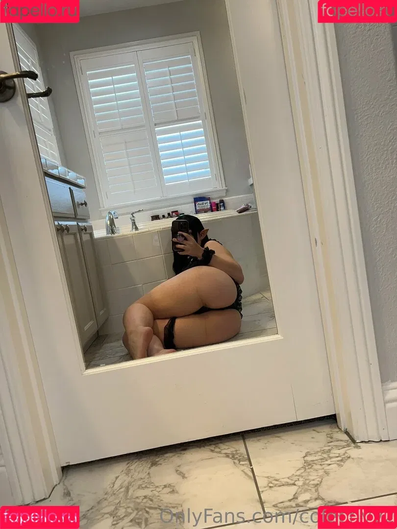 colechyv2 Onlyfans Photo Gallery 
