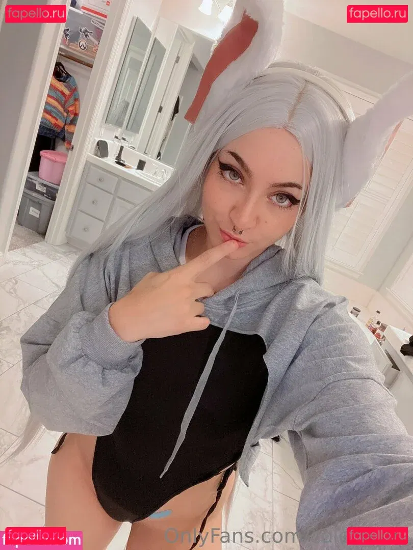 colechyv2 Onlyfans Photo Gallery 