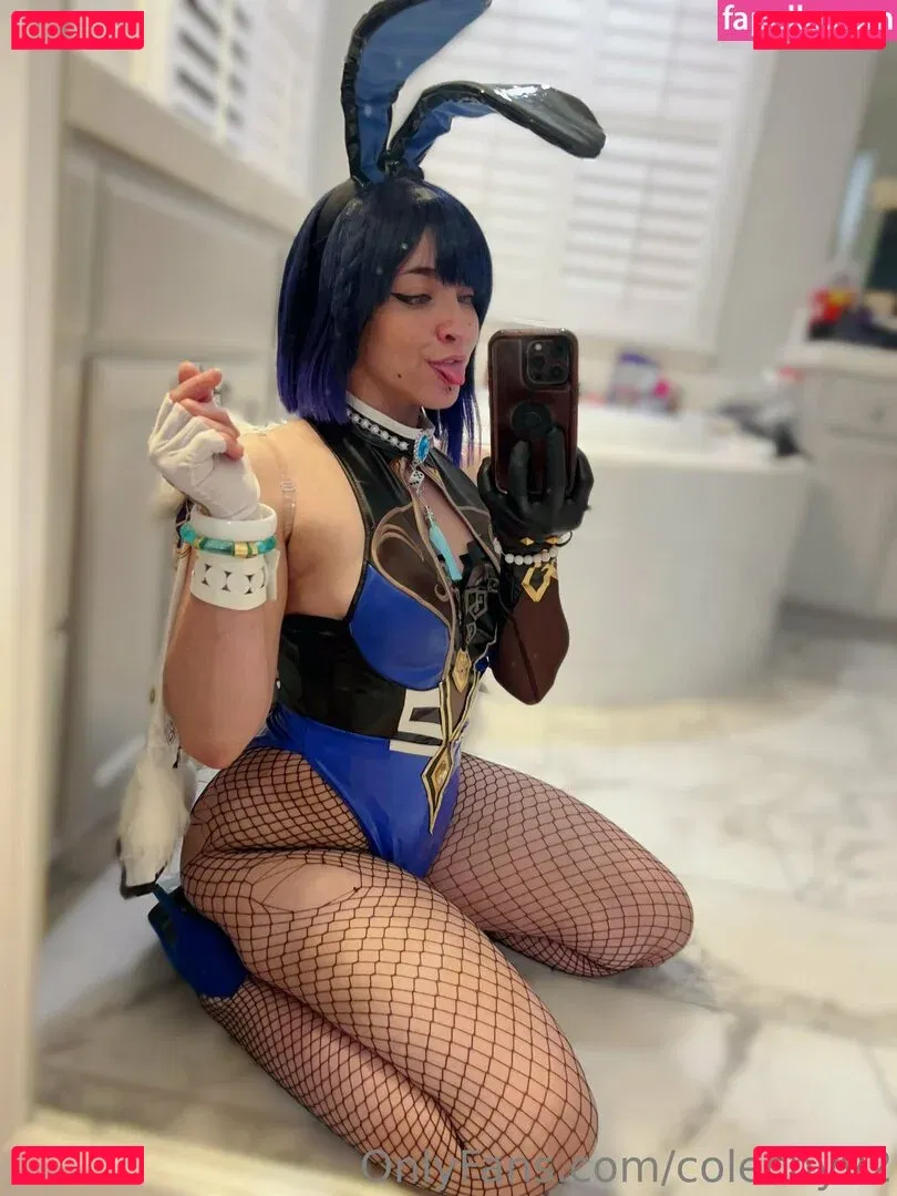 colechyv2 Onlyfans Photo Gallery 