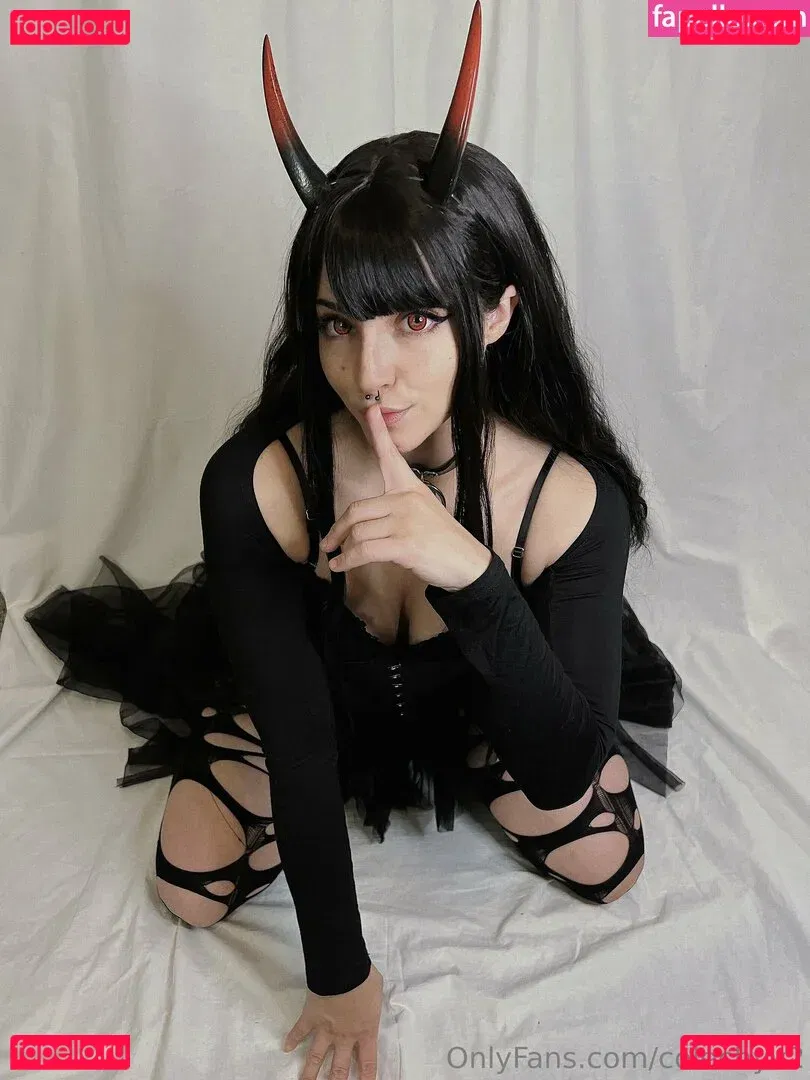 colechyv2 Onlyfans Photo Gallery 