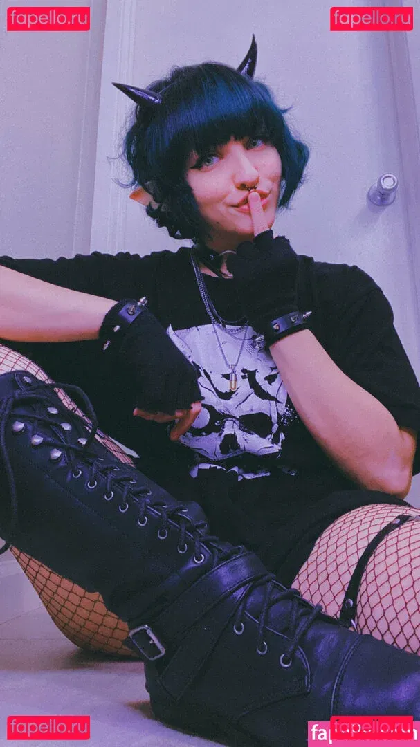 colechyv2 Onlyfans Photo Gallery 