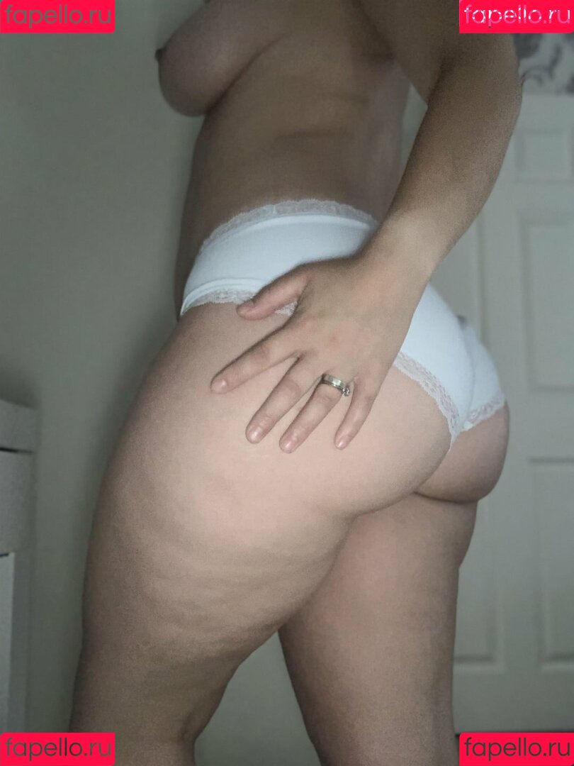 bootfulgal Onlyfans Photo Gallery 