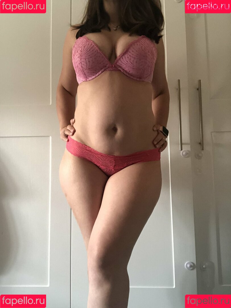 bootfulgal Onlyfans Photo Gallery 