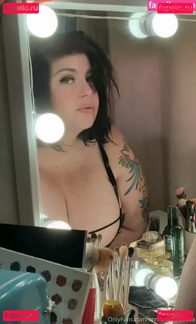 megandaw Onlyfans Photo Gallery 