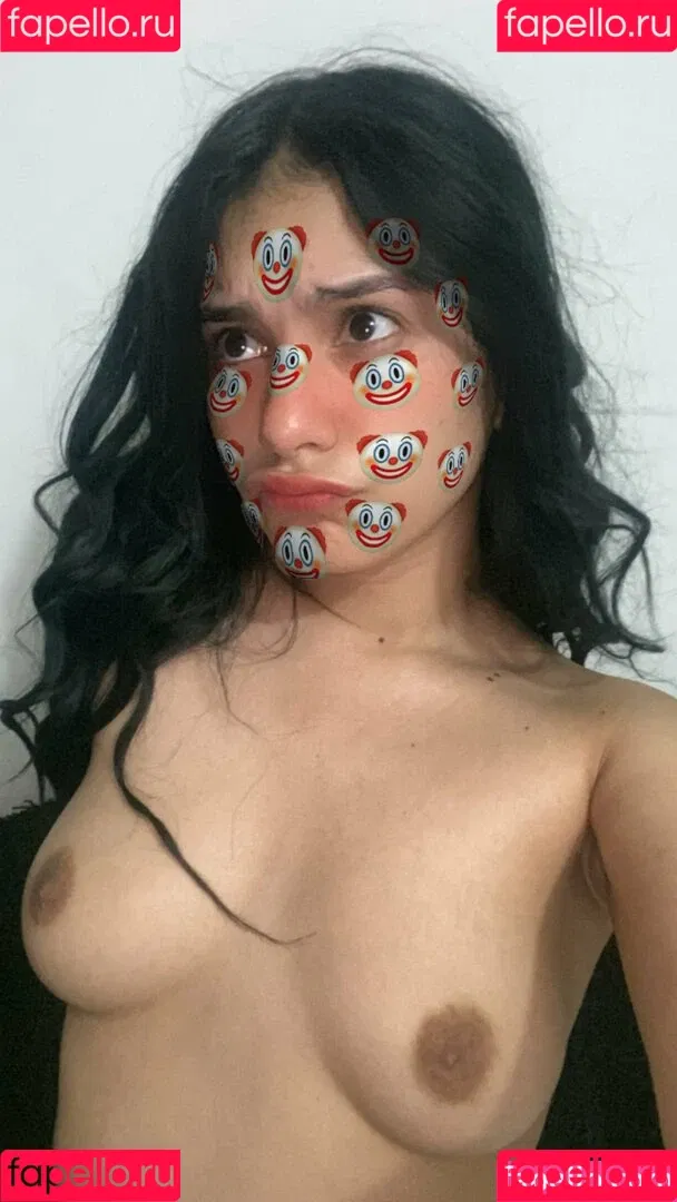 Min Galilea Onlyfans Photo Gallery 