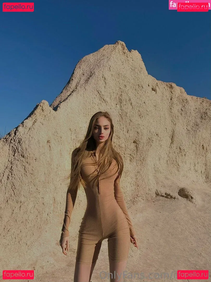 Imelina Onlyfans Photo Gallery 