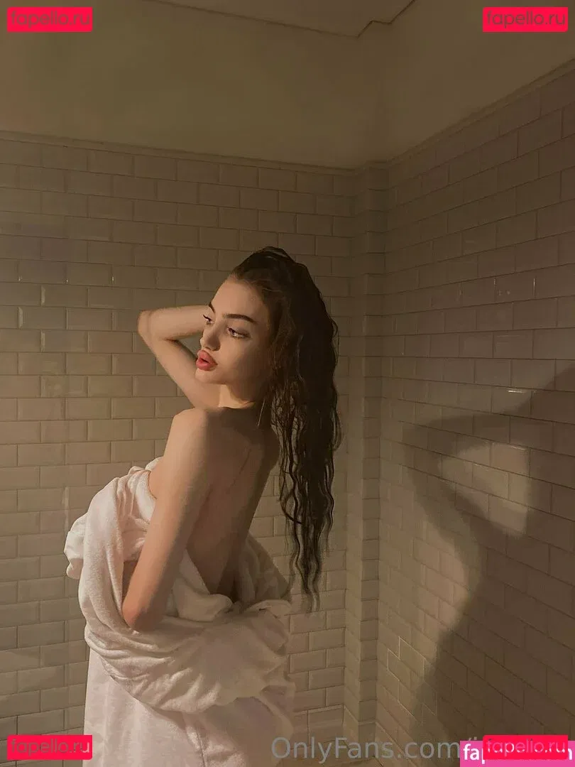 Imelina Onlyfans Photo Gallery 