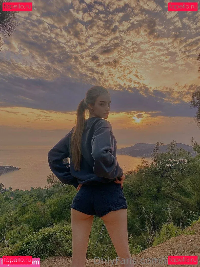 Imelina Onlyfans Photo Gallery 