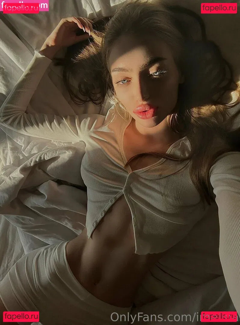 Imelina Onlyfans Photo Gallery 