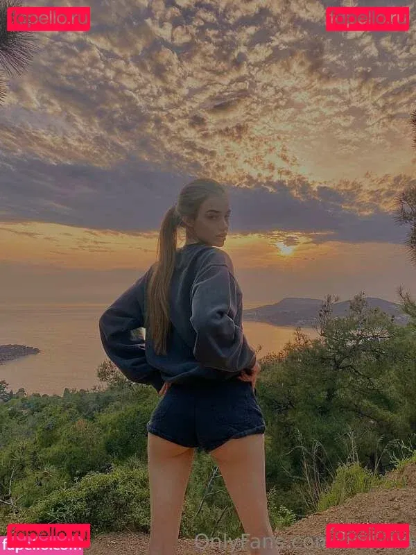 Imelina Onlyfans Photo Gallery 