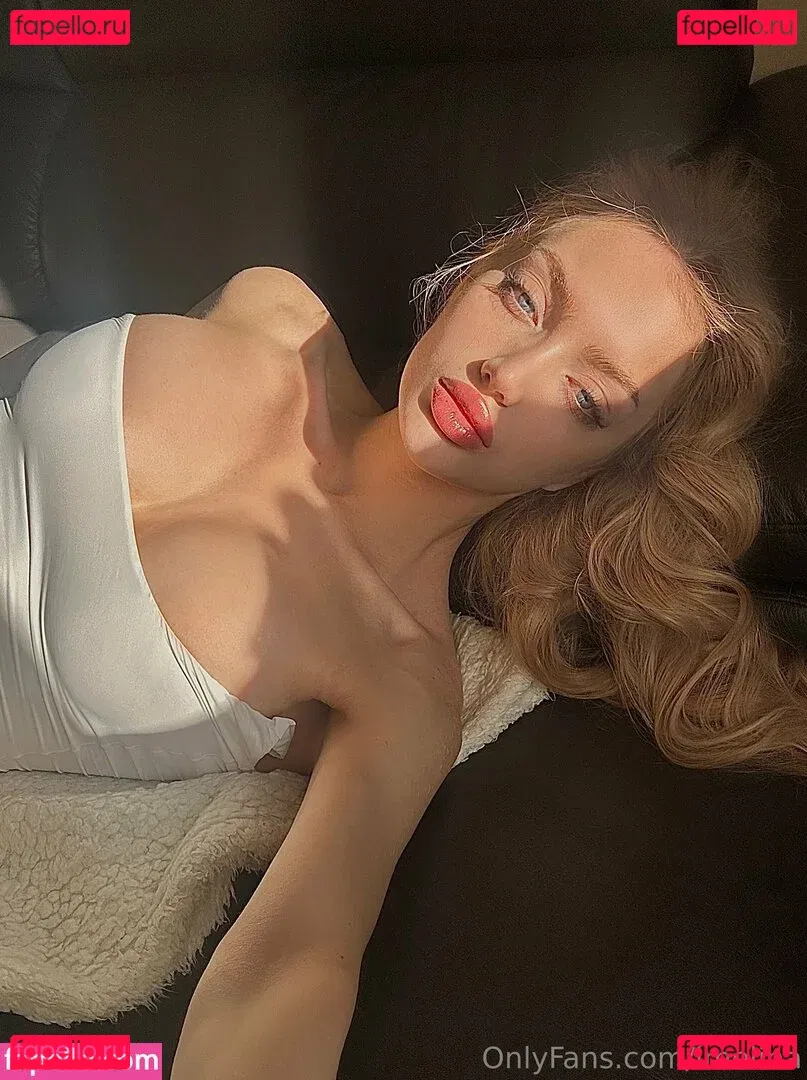 Imelina Onlyfans Photo Gallery 