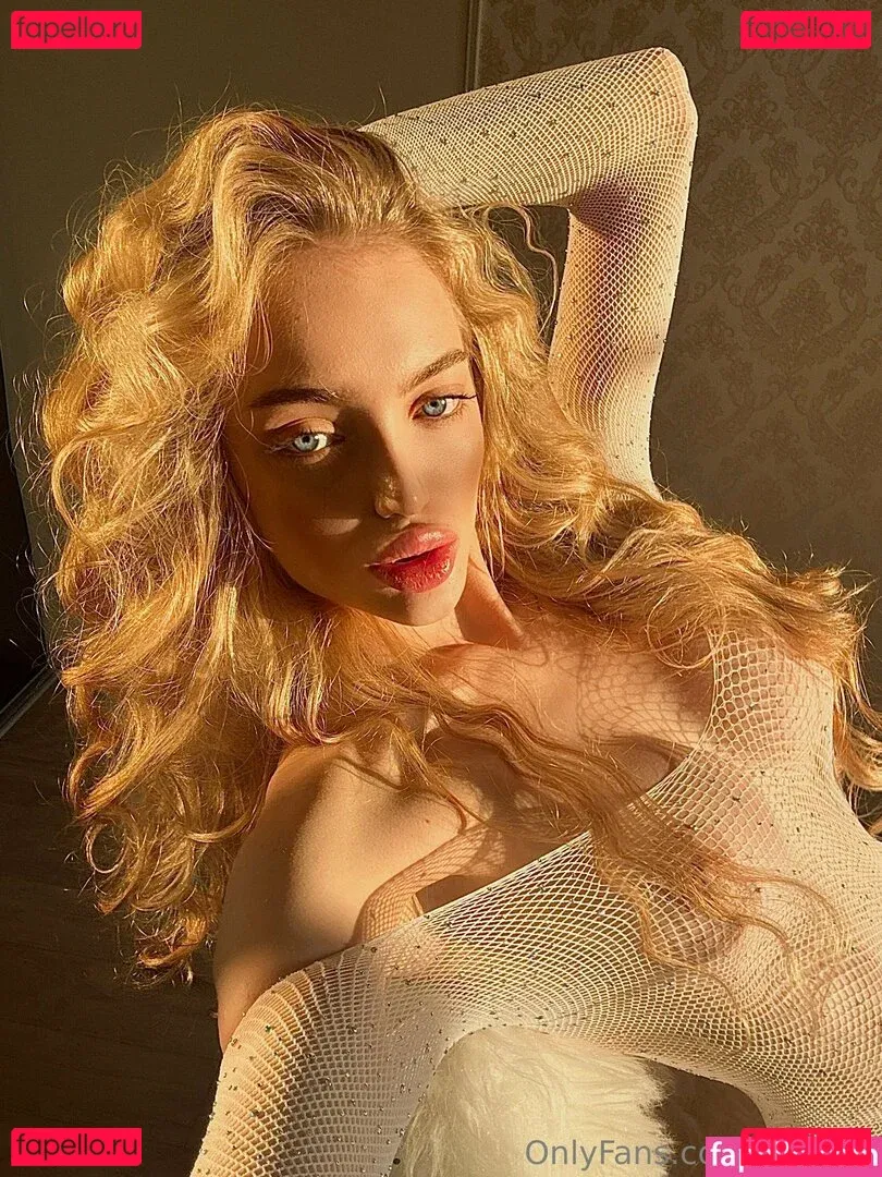 Imelina Onlyfans Photo Gallery 