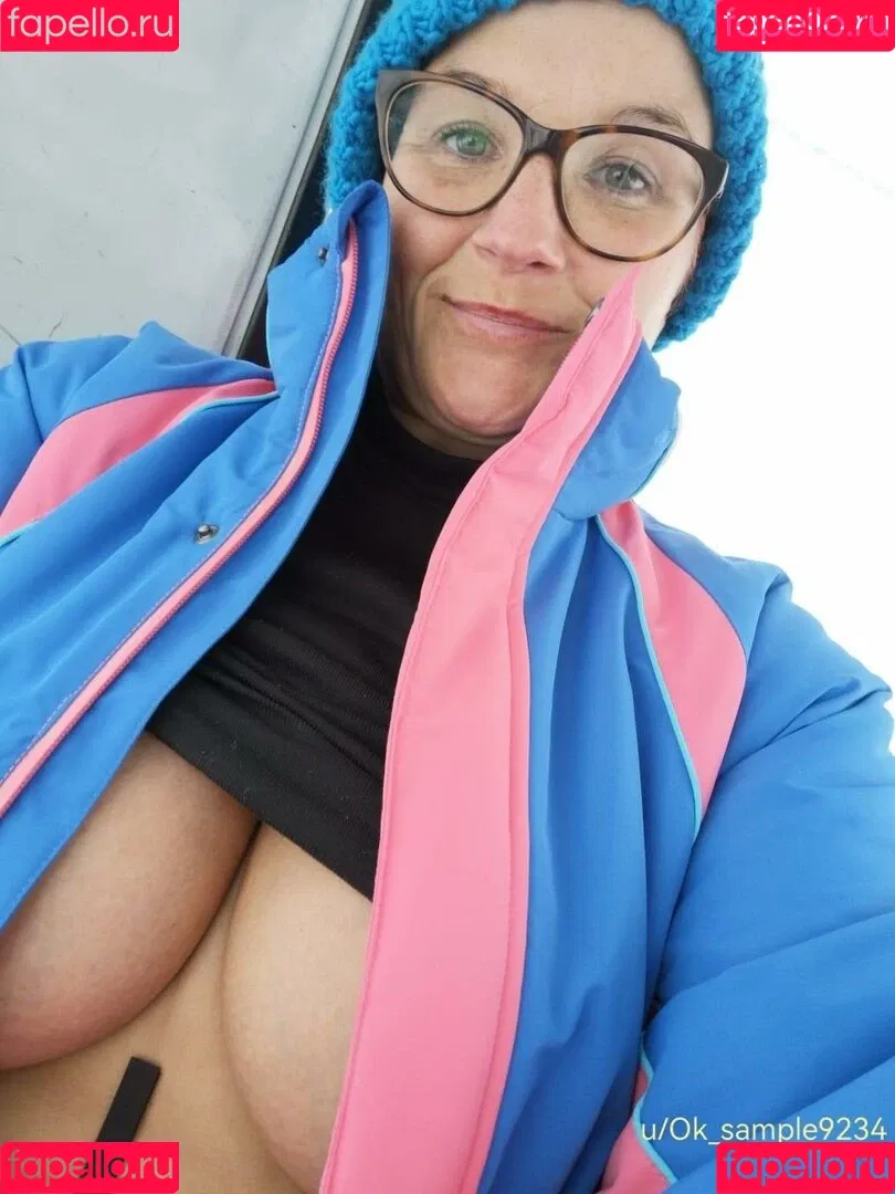 Tiny With Tits Onlyfans Photo Gallery 