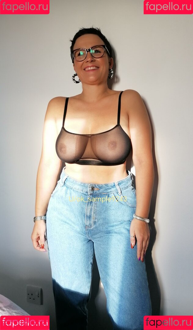 Tiny With Tits Onlyfans Photo Gallery 