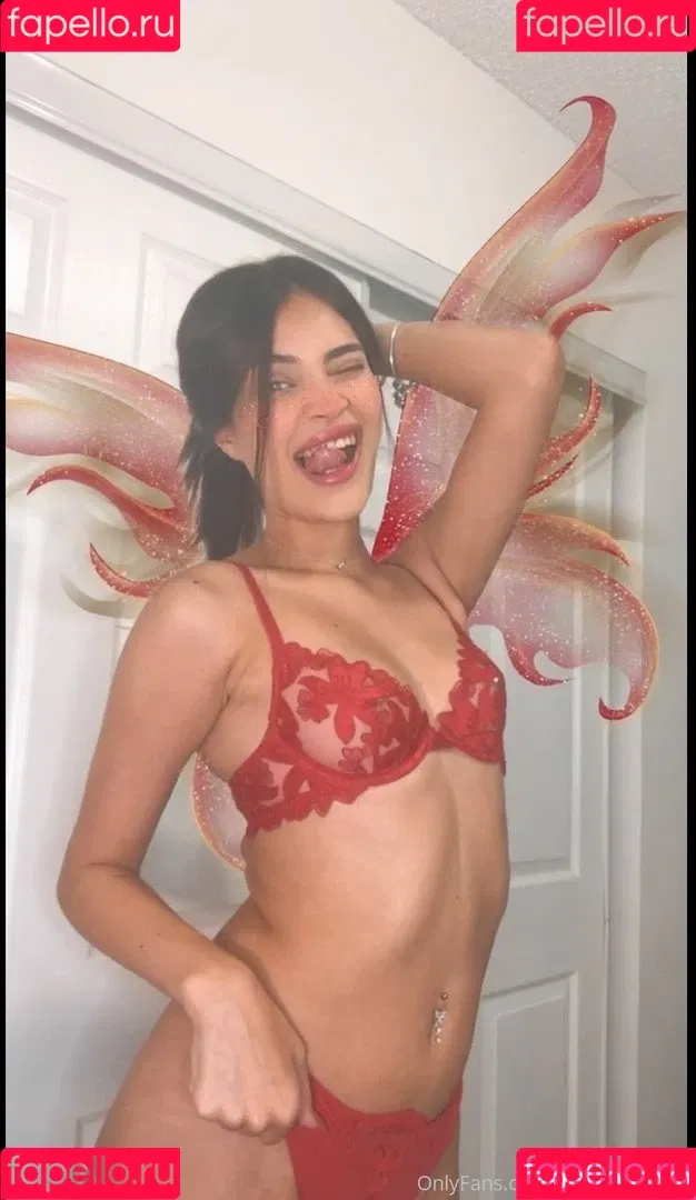 stepsisgabs Onlyfans Photo Gallery 