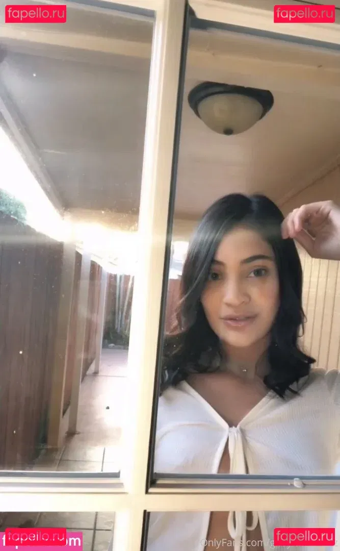 stepsisgabs Onlyfans Photo Gallery 