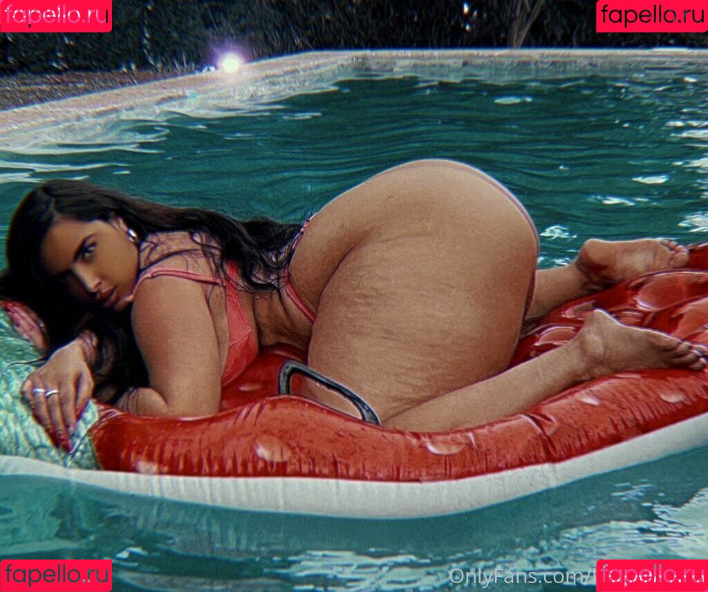 lindaadams Nude Onlyfans Photo 9