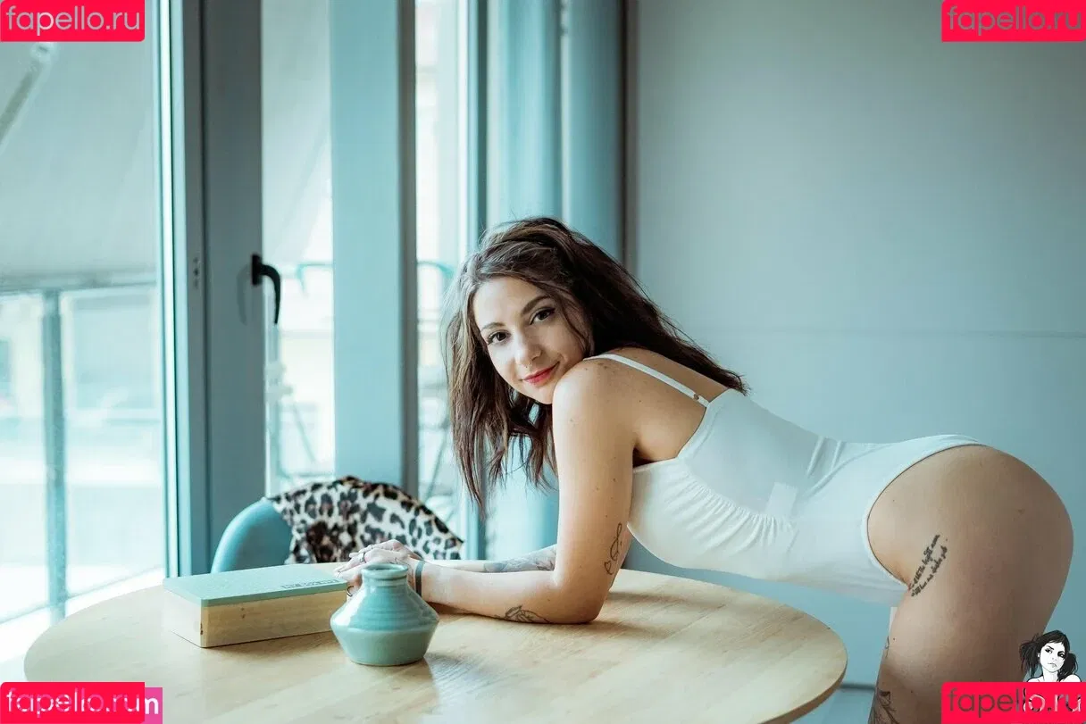 hopefulsuicidegirls Onlyfans Photo Gallery 
