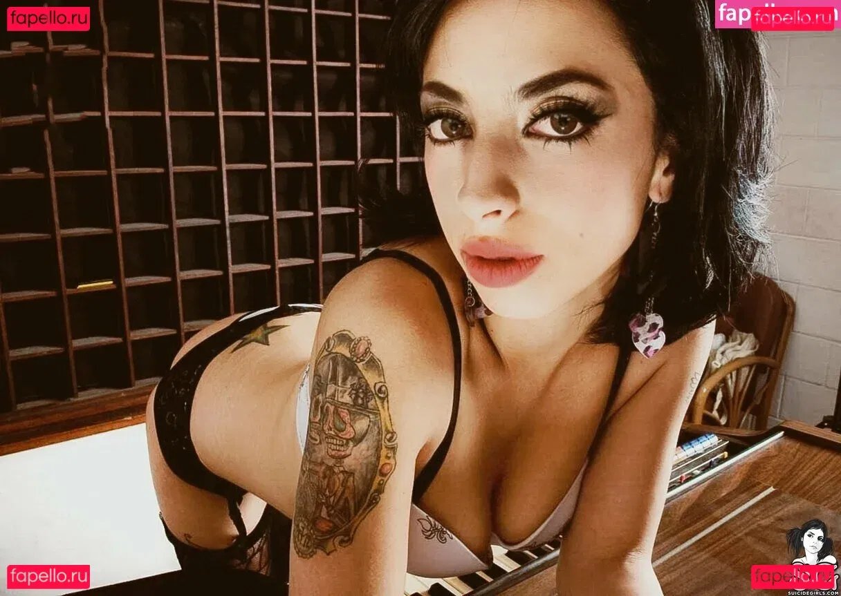 hopefulsuicidegirls Onlyfans Photo Gallery 