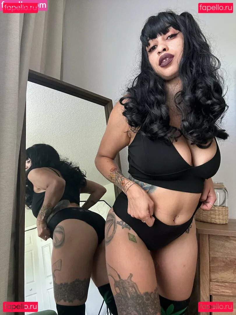 hopefulsuicidegirls Onlyfans Photo Gallery 