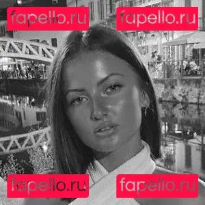 bailleulagathe Onlyfans Photo Gallery 