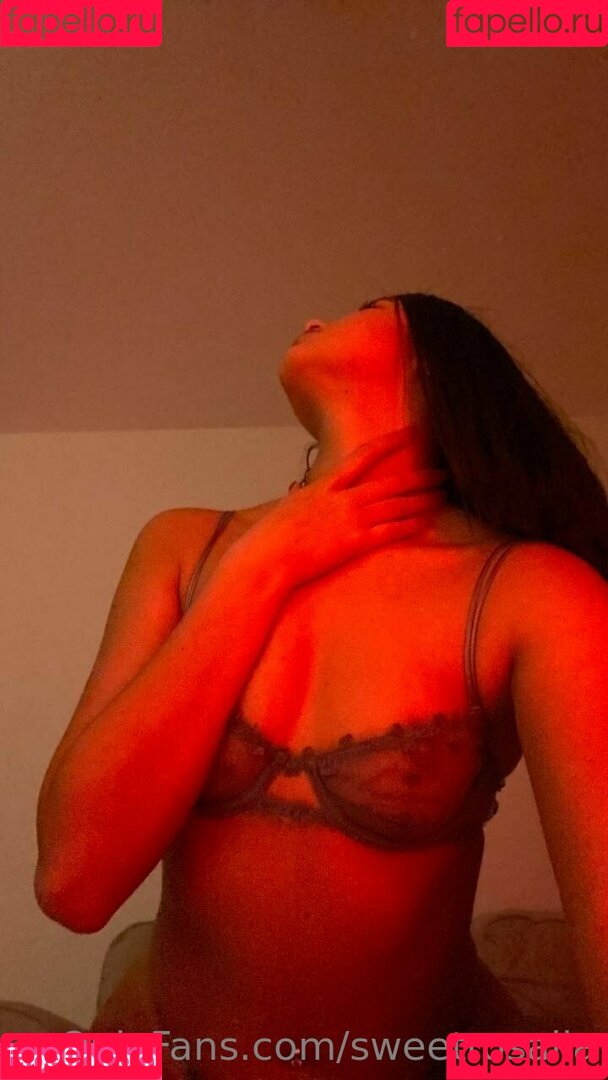 sweetrosalia Onlyfans Photo Gallery 