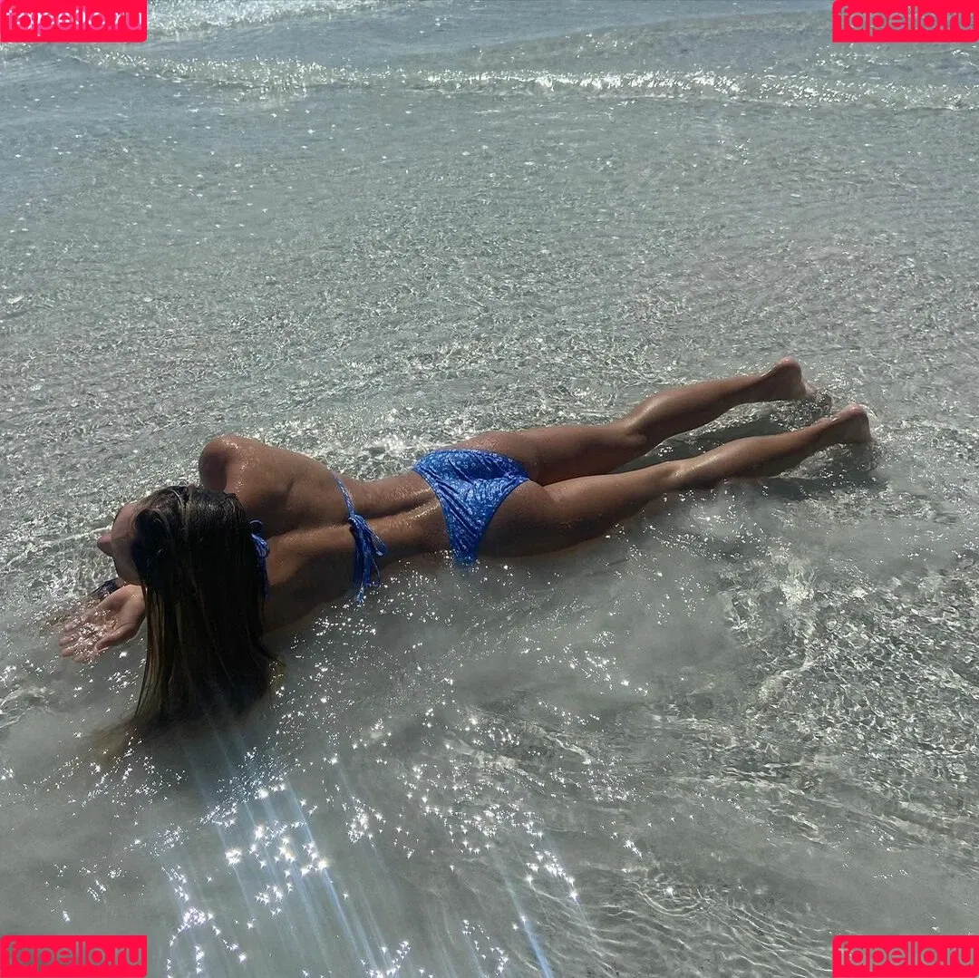Isabella DuCharme Onlyfans Photo Gallery 