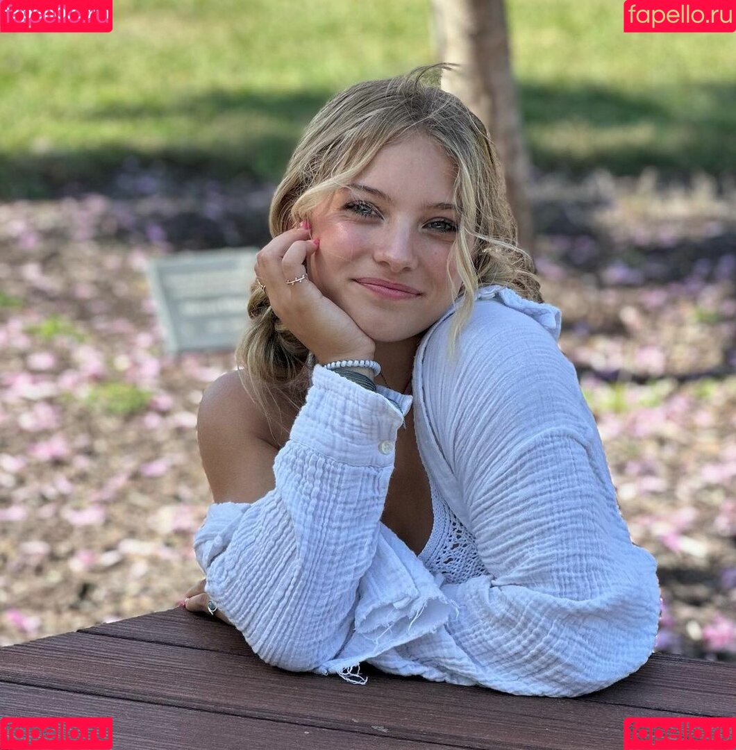Isabella DuCharme Nude Onlyfans Photo 48