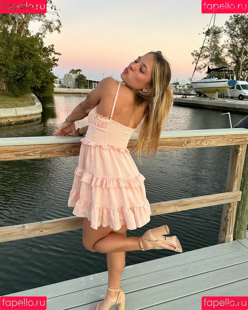 Isabella DuCharme Nude Onlyfans Photo 44