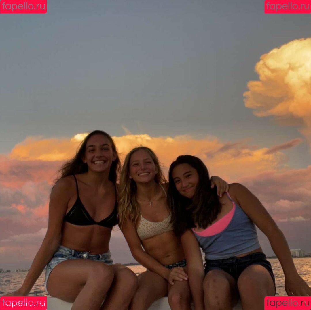 Isabella DuCharme Nude Onlyfans Photo 13