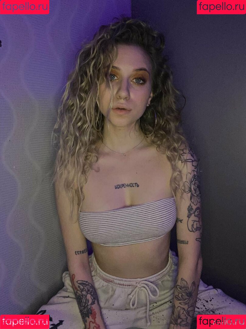 bunnygothic Onlyfans Photo Gallery 