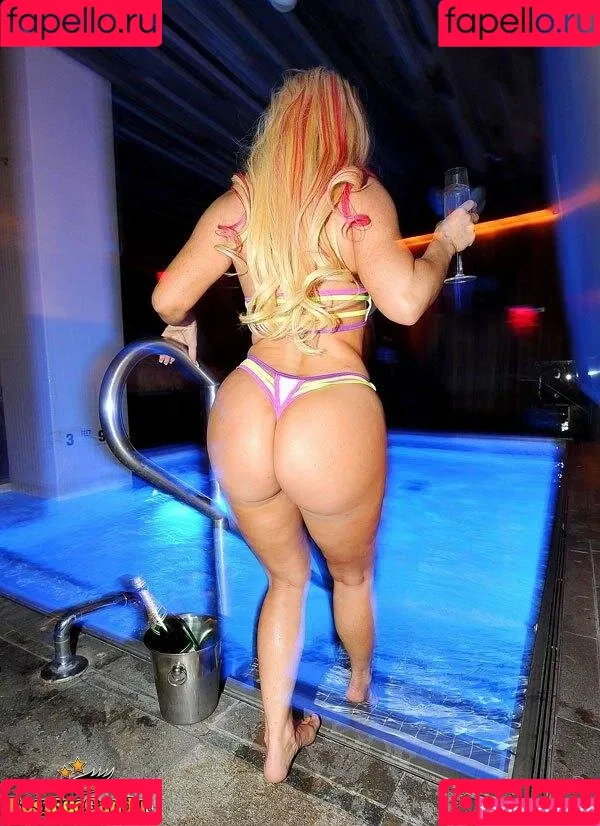 Coco Nicole Austin Onlyfans Photo Gallery 