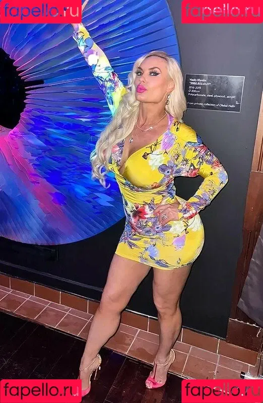 Coco Nicole Austin Onlyfans Photo Gallery 