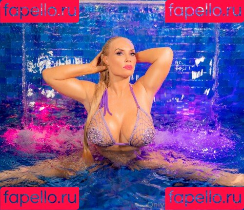 Coco Nicole Austin Onlyfans Photo Gallery 