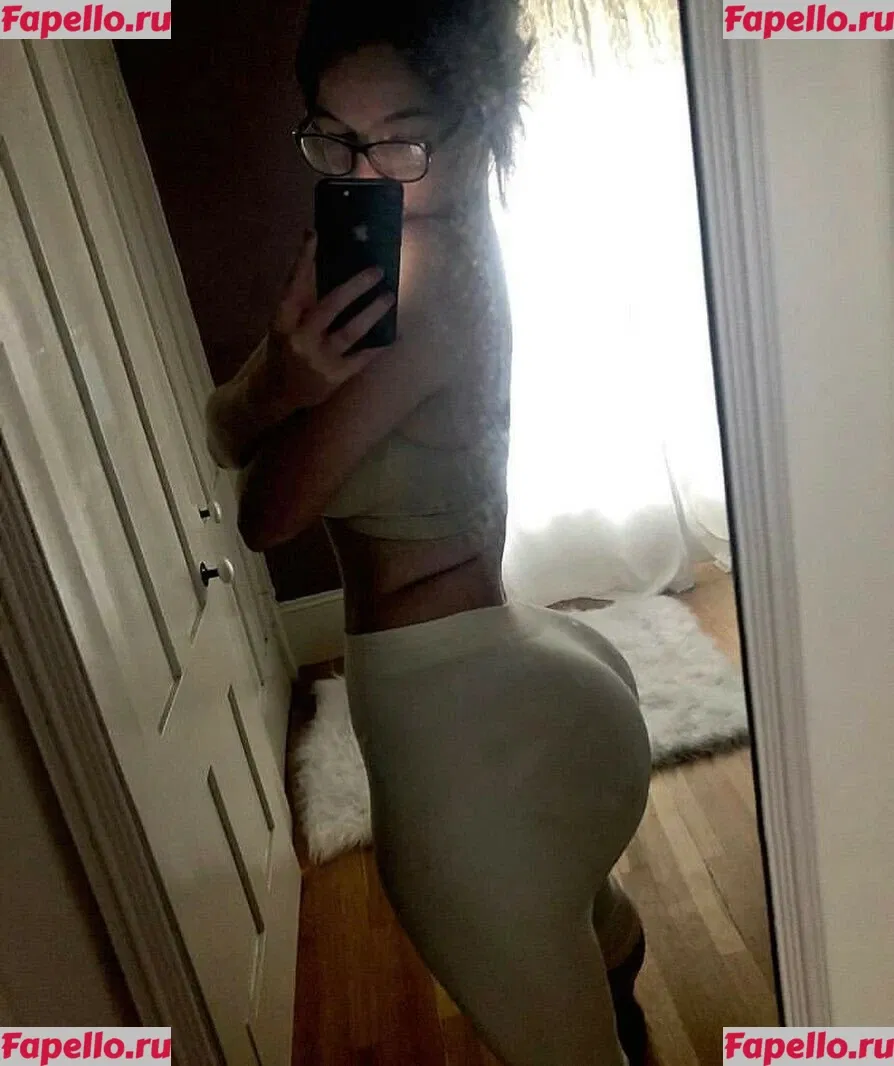 Isabellaxrated Onlyfans Photo Gallery 
